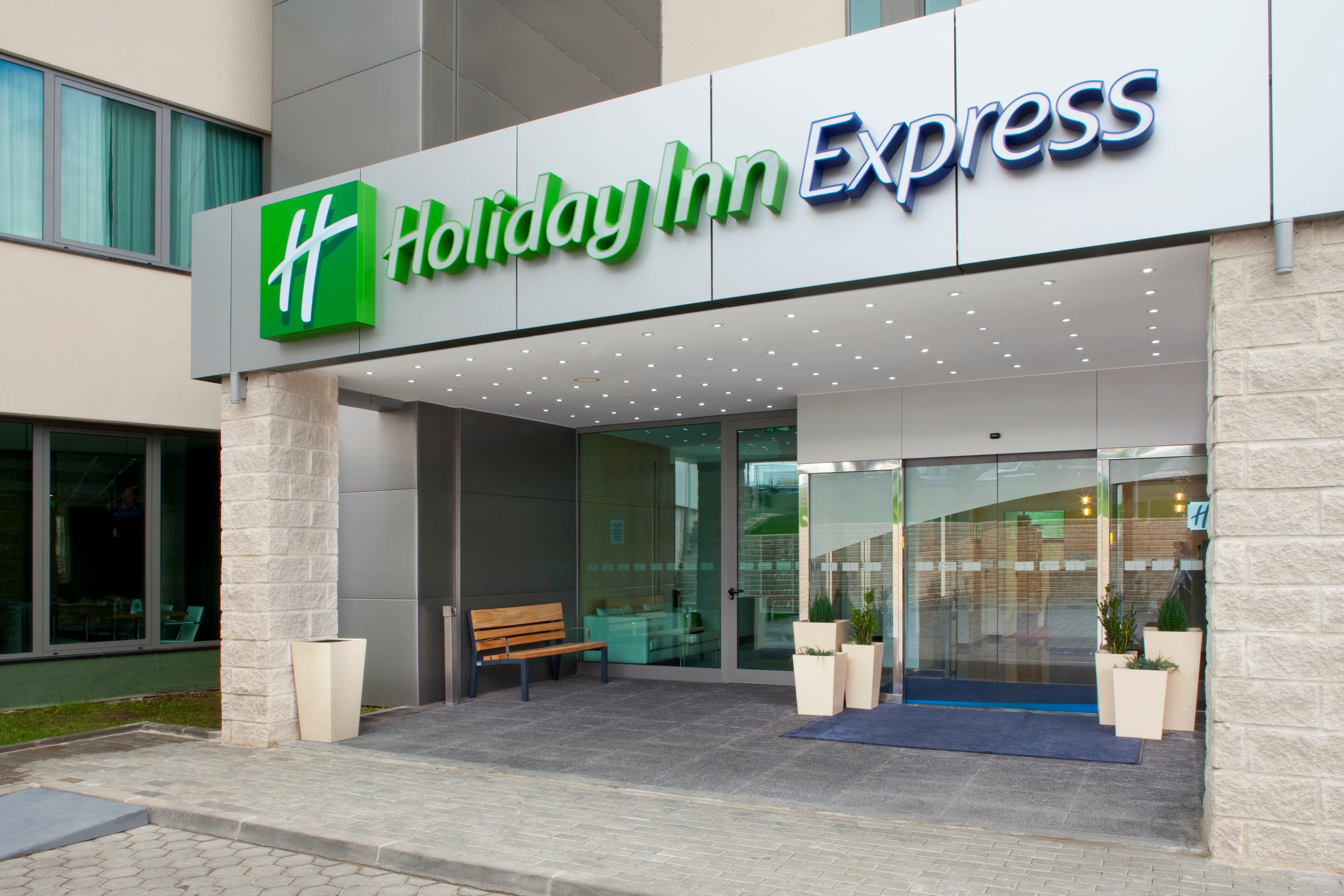 Holiday Inn Express Lisbon Airport, An Ihg Hotel Exterior photo